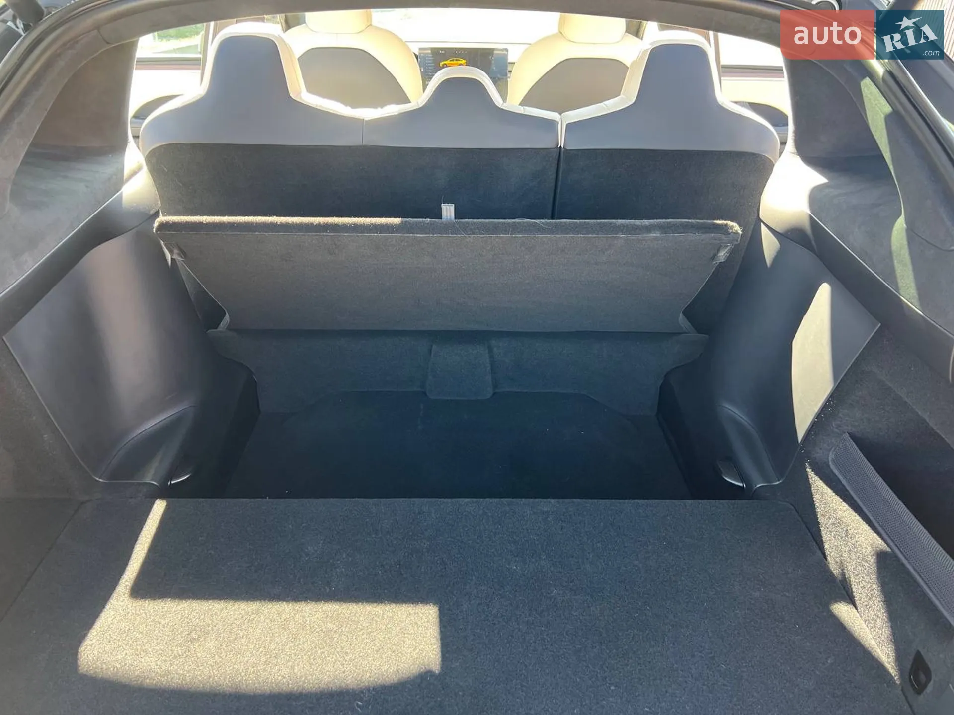 2024 Tesla Model X - мініатюра 69