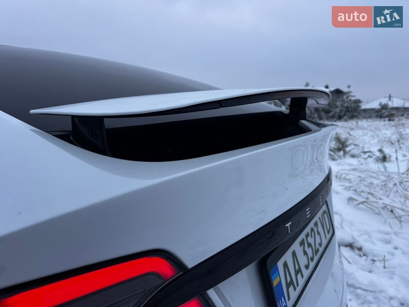 Позашляховик / Кросовер Tesla Model X 2024 в Києві фото 35 Позашляховик / Кросовер Tesla Model X 2024 в Києві