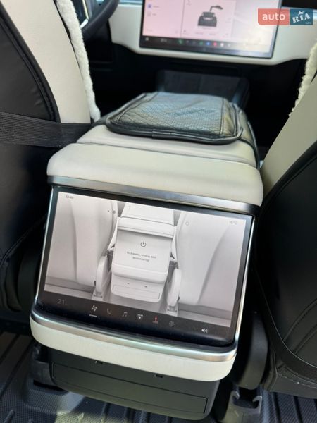 Внедорожник / Кроссовер Tesla Model X 2024 в Хмельницком