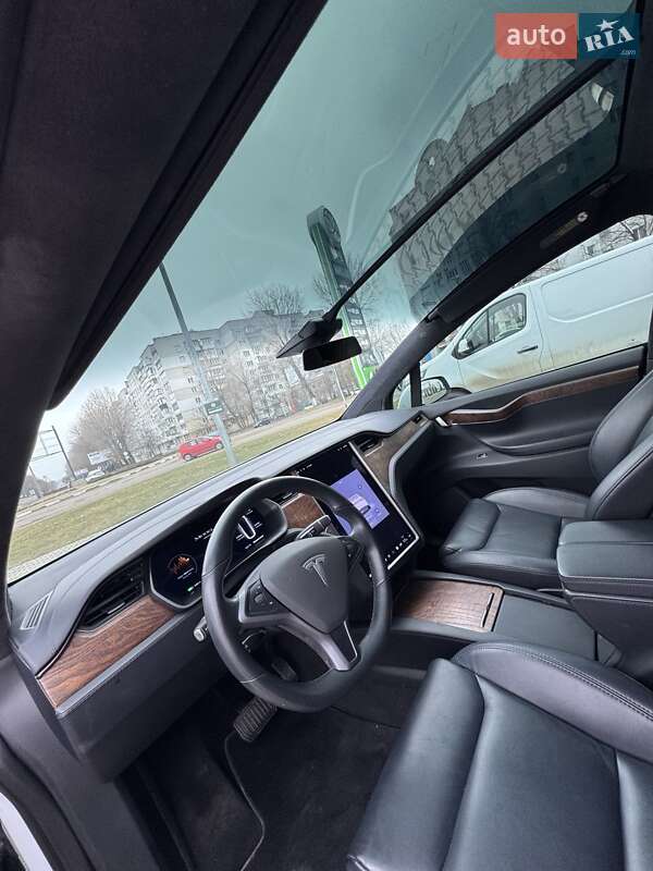 Внедорожник / Кроссовер Tesla Model X 2020 в Киеве