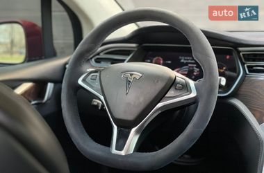 Внедорожник / Кроссовер Tesla Model X 2016 в Николаеве