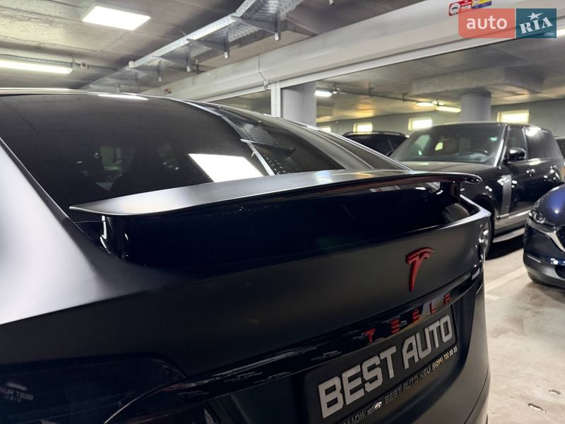 Внедорожник / Кроссовер Tesla Model X 2020 в Киеве