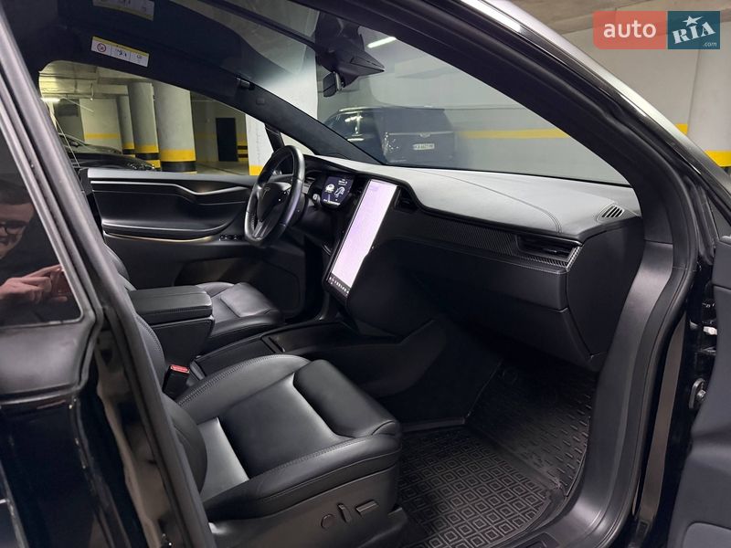 Внедорожник / Кроссовер Tesla Model X 2020 в Киеве