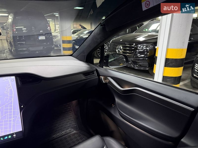 Внедорожник / Кроссовер Tesla Model X 2020 в Киеве