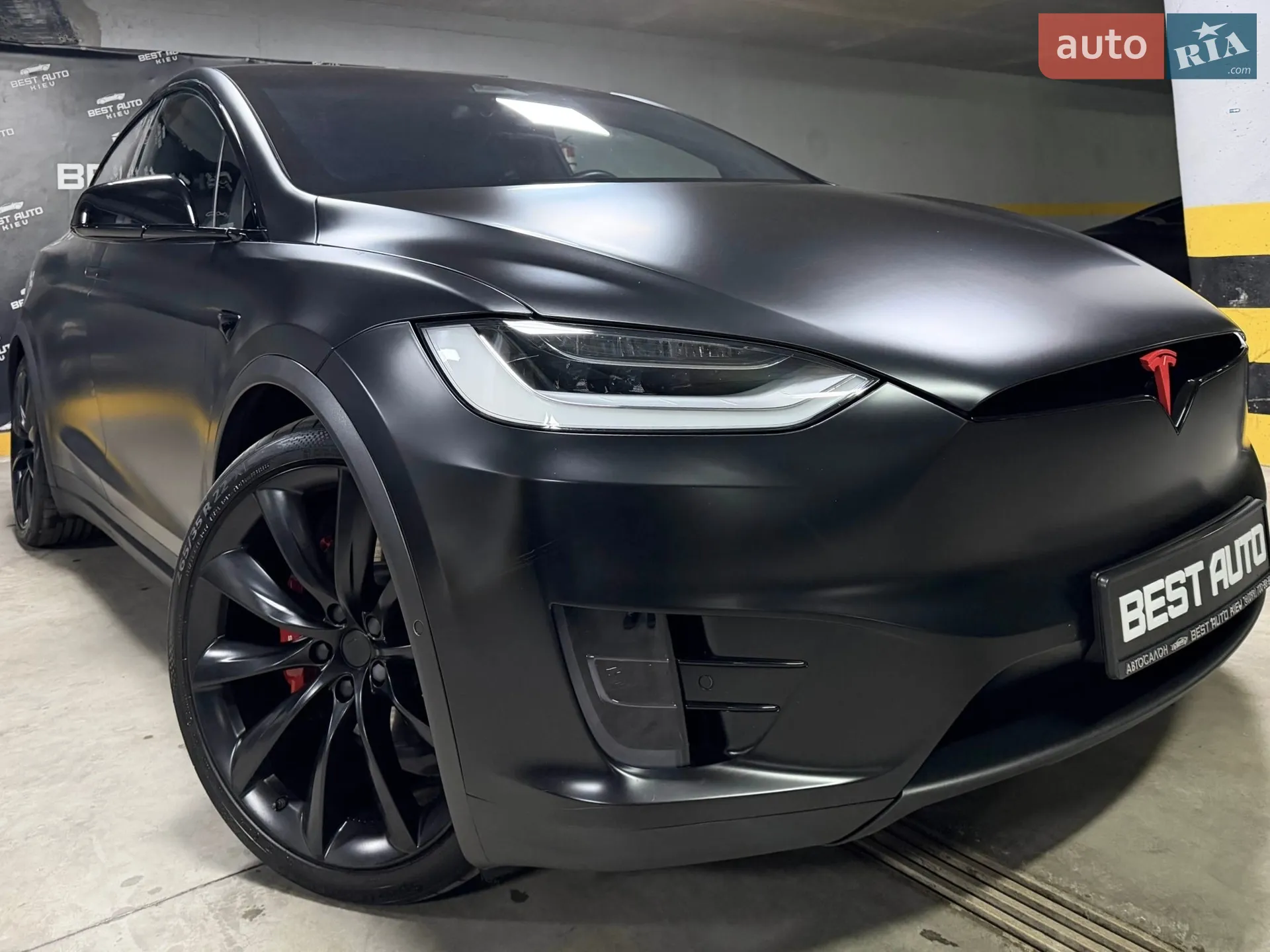 2020 Tesla Model X - фото 1