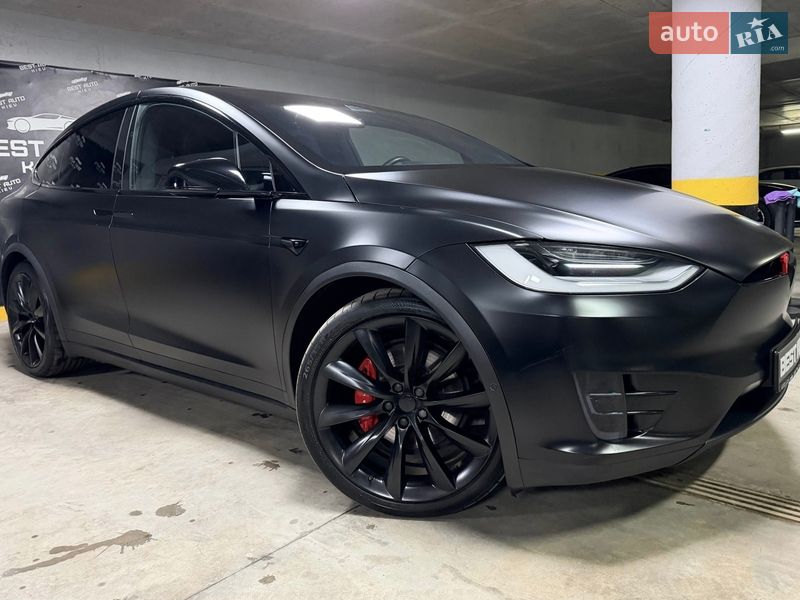Внедорожник / Кроссовер Tesla Model X 2020 в Киеве