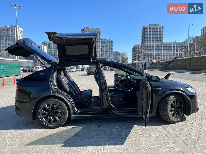 Внедорожник / Кроссовер Tesla Model X 2022 в Киеве