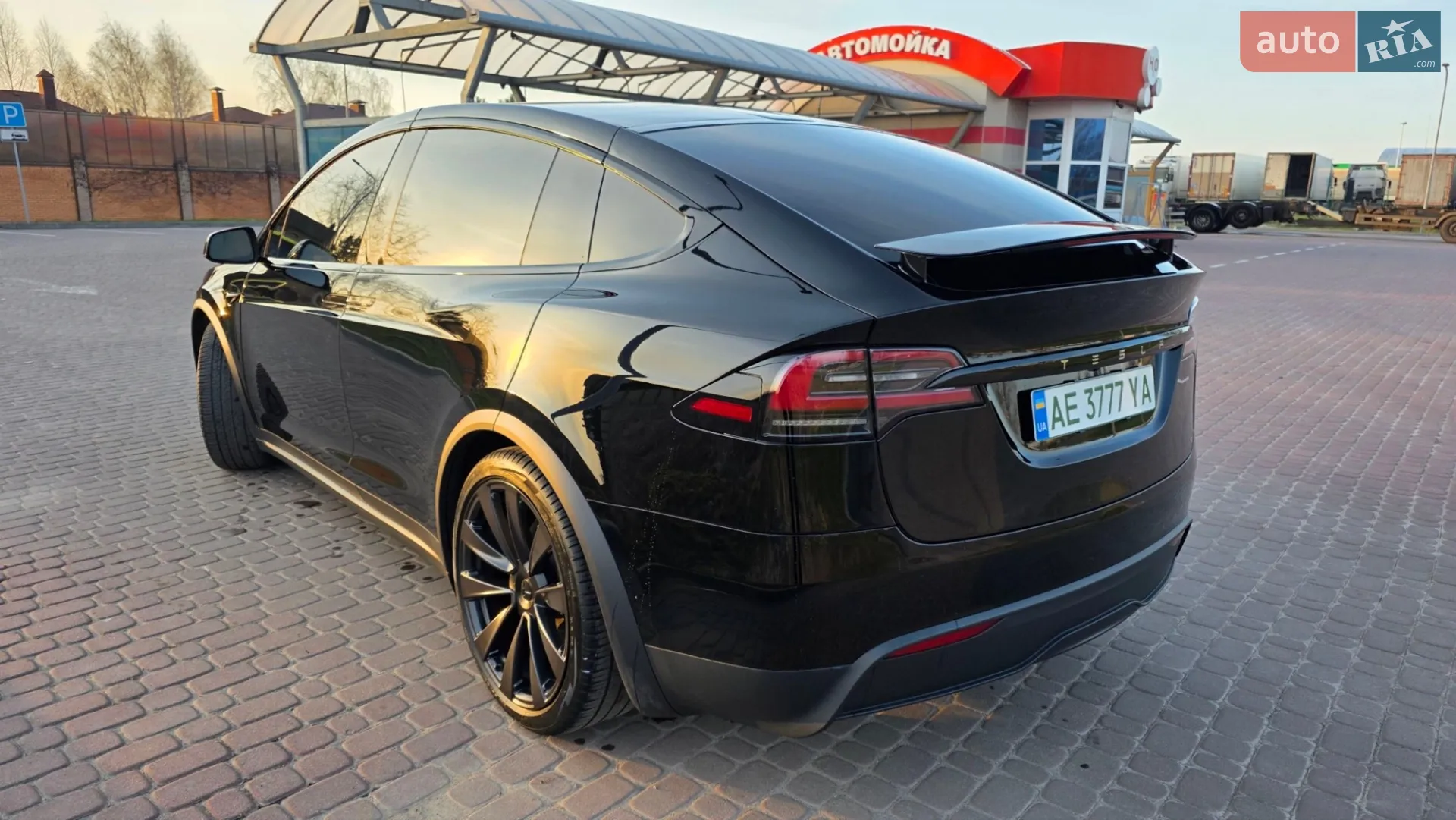 2023 Tesla Model X - мініатюра 12