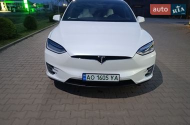 Внедорожник / Кроссовер Tesla Model X 2017 в Иршаве