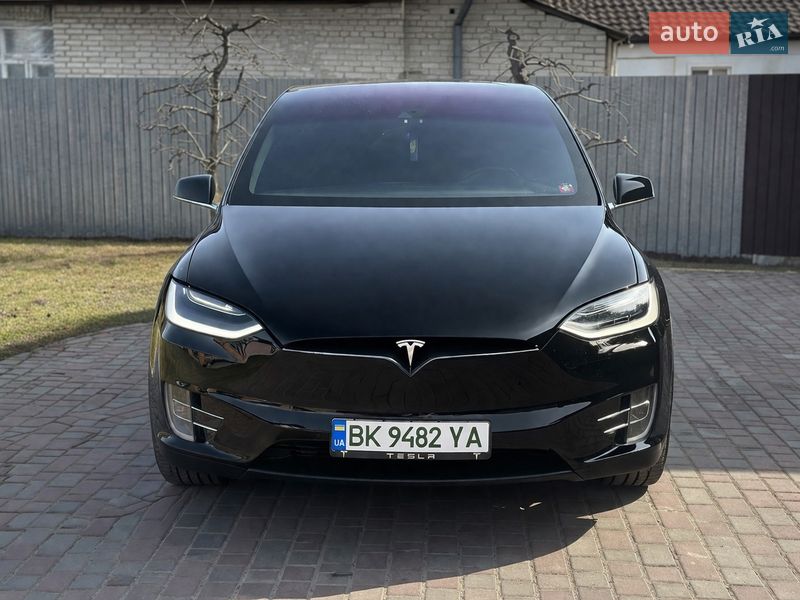 Внедорожник / Кроссовер Tesla Model X 2016 в Владимире фото 2 Внедорожник / Кроссовер Tesla Model X 2016 в Владимире