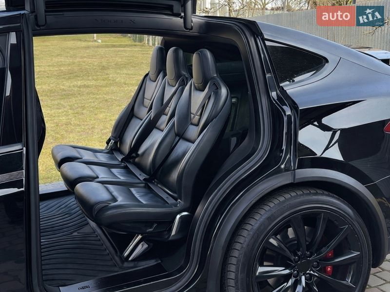 Внедорожник / Кроссовер Tesla Model X 2016 в Владимире фото 10 Внедорожник / Кроссовер Tesla Model X 2016 в Владимире