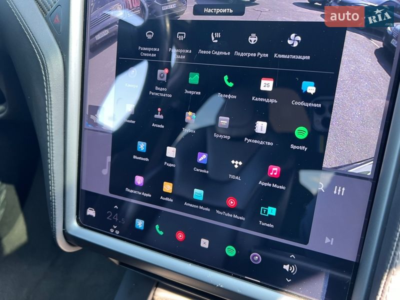 Позашляховик / Кросовер Tesla Model X 2018 в Києві