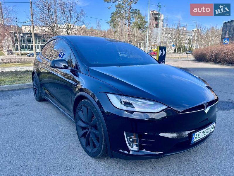 Внедорожник / Кроссовер Tesla Model X 2019 в Днепре фото 4 Внедорожник / Кроссовер Tesla Model X 2019 в Днепре
