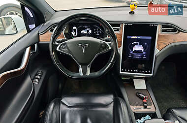 Позашляховик / Кросовер Tesla Model X 2016 в Харкові