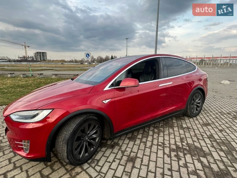 Внедорожник / Кроссовер Tesla Model X 2016 в Львове фото 3 Внедорожник / Кроссовер Tesla Model X 2016 в Львове