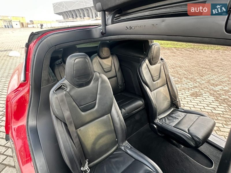 Внедорожник / Кроссовер Tesla Model X 2016 в Львове фото 13 Внедорожник / Кроссовер Tesla Model X 2016 в Львове