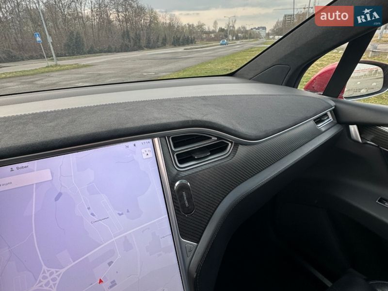Внедорожник / Кроссовер Tesla Model X 2016 в Львове фото 18 Внедорожник / Кроссовер Tesla Model X 2016 в Львове