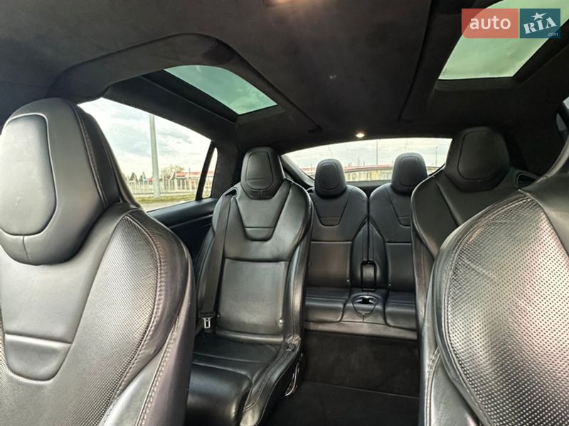 Внедорожник / Кроссовер Tesla Model X 2016 в Львове фото 23 Внедорожник / Кроссовер Tesla Model X 2016 в Львове