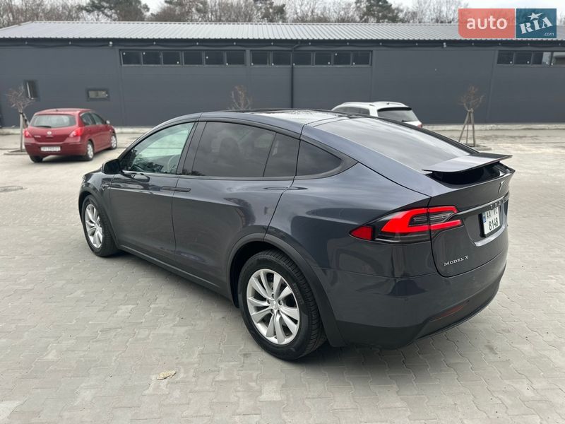 Внедорожник / Кроссовер Tesla Model X 2016 в Белой Церкви