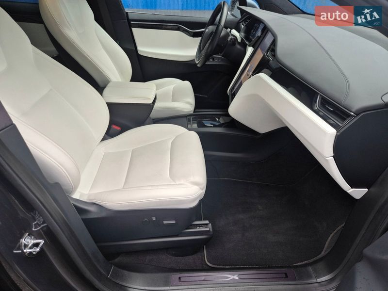 Внедорожник / Кроссовер Tesla Model X 2020 в Коломые