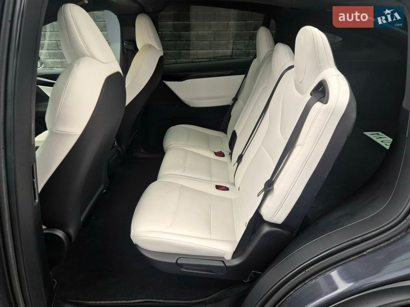 Внедорожник / Кроссовер Tesla Model X 2020 в Коломые