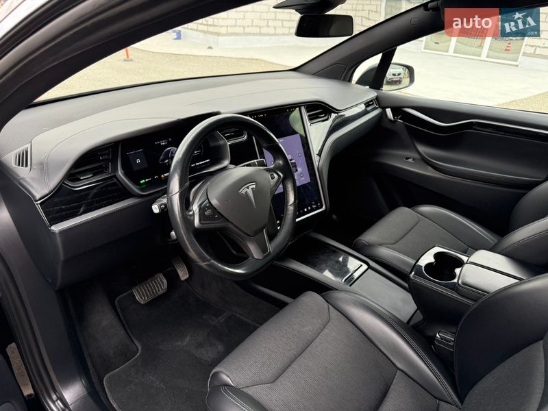 Позашляховик / Кросовер Tesla Model X 2018 в Тернополі фото 15 Позашляховик / Кросовер Tesla Model X 2018 в Тернополі