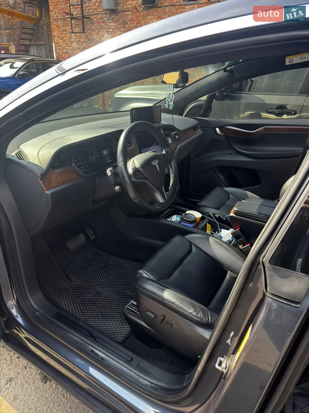 2020 Tesla Model X - мініатюра 9