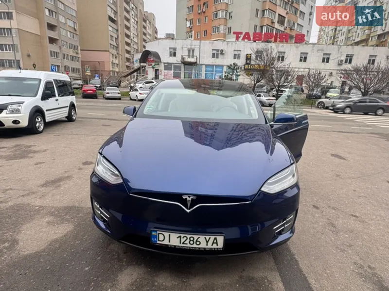 Tesla Model X