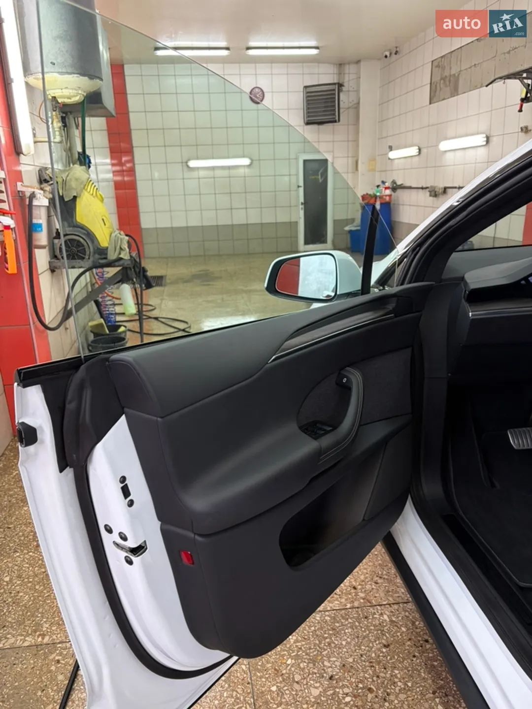 2024 Tesla Model X - мініатюра 12