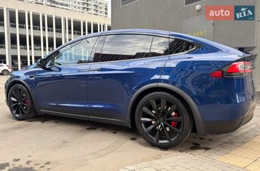Внедорожник / Кроссовер Tesla Model X 2019 в Киеве