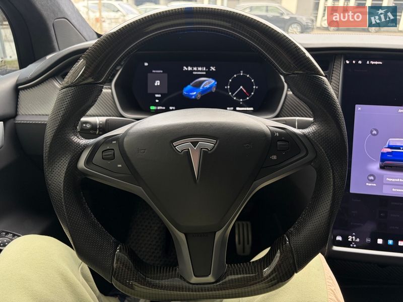 Внедорожник / Кроссовер Tesla Model X 2019 в Киеве