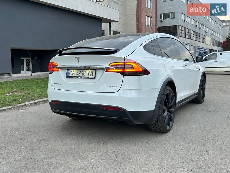 Позашляховик / Кросовер Tesla Model X 2017 в Черкасах фото 13 Позашляховик / Кросовер Tesla Model X 2017 в Черкасах