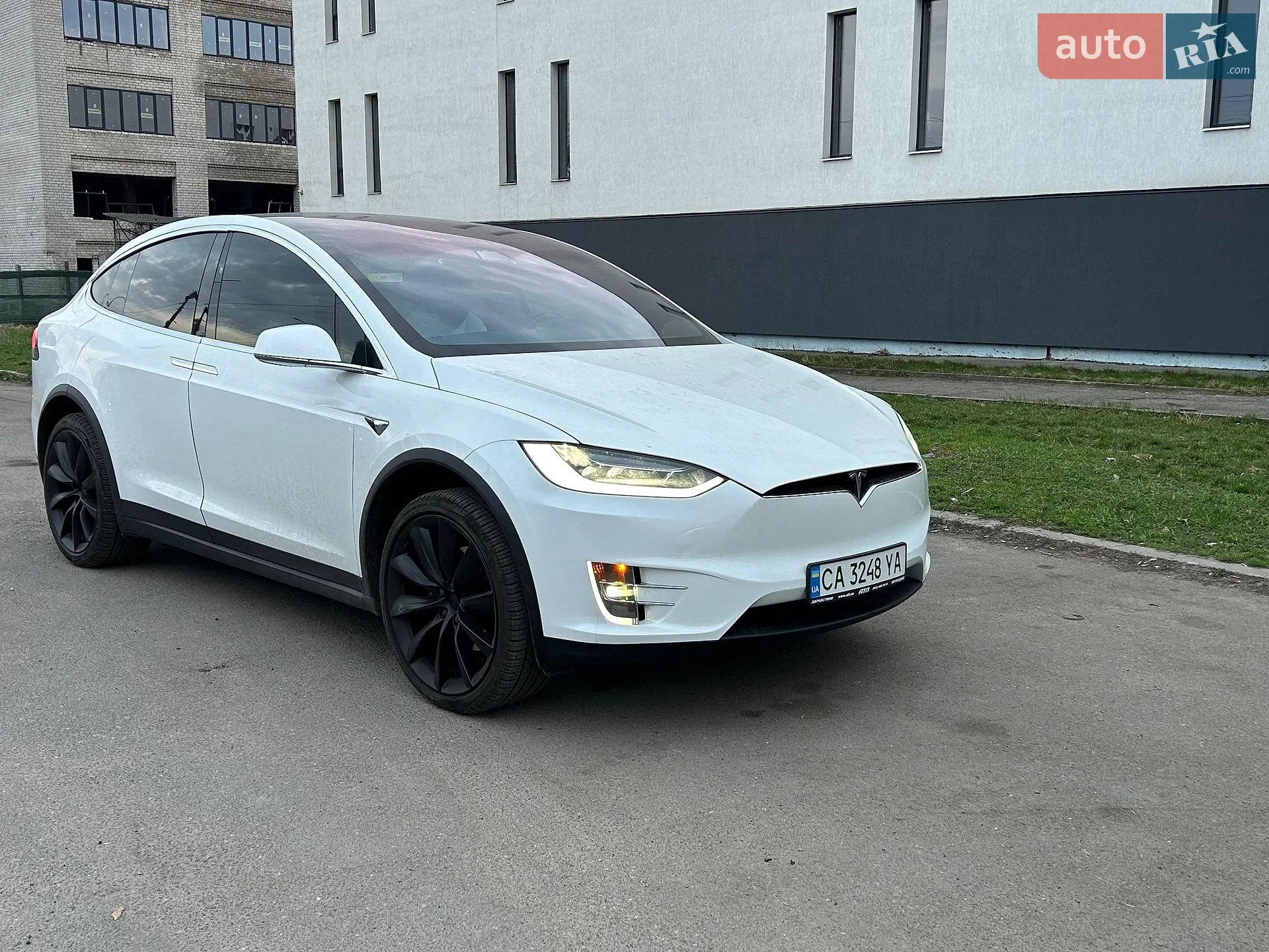 2017 Tesla Model X - мініатюра 25