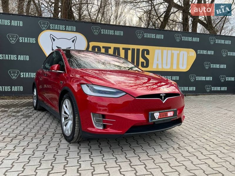 Tesla Model X 2016