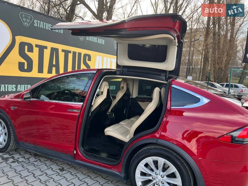 Внедорожник / Кроссовер Tesla Model X 2016 в Хмельницком