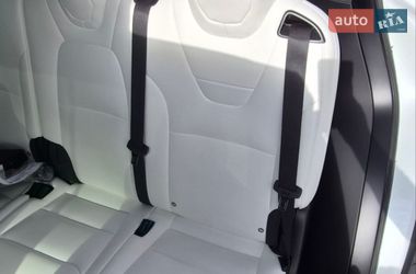 Позашляховик / Кросовер Tesla Model X 2017 в Дніпрі
