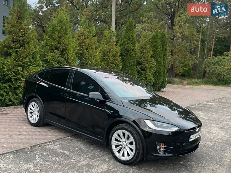 Внедорожник / Кроссовер Tesla Model X 2020 в Киеве
