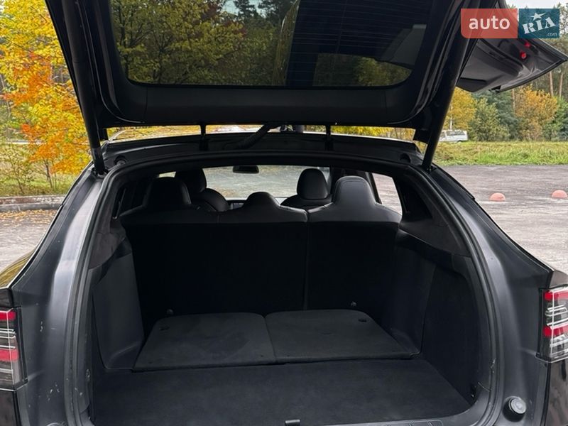 Внедорожник / Кроссовер Tesla Model X 2020 в Киеве