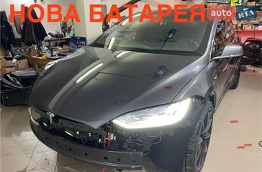 Внедорожник / Кроссовер Tesla Model X 2018 в Бродах