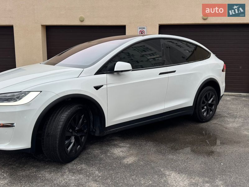 Внедорожник / Кроссовер Tesla Model X 2021 в Полтаве