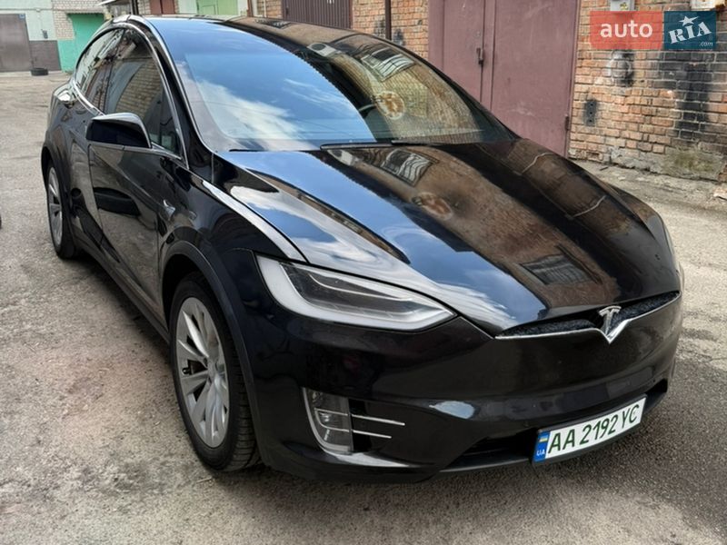 Позашляховик / Кросовер Tesla Model X 2017 в Києві фото 5 Позашляховик / Кросовер Tesla Model X 2017 в Києві