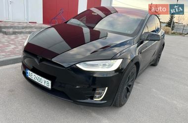 Позашляховик / Кросовер Tesla Model X 2016 в Дніпрі