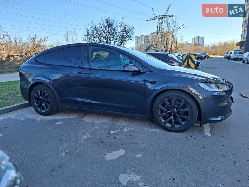 Внедорожник / Кроссовер Tesla Model X 2024 в Киеве