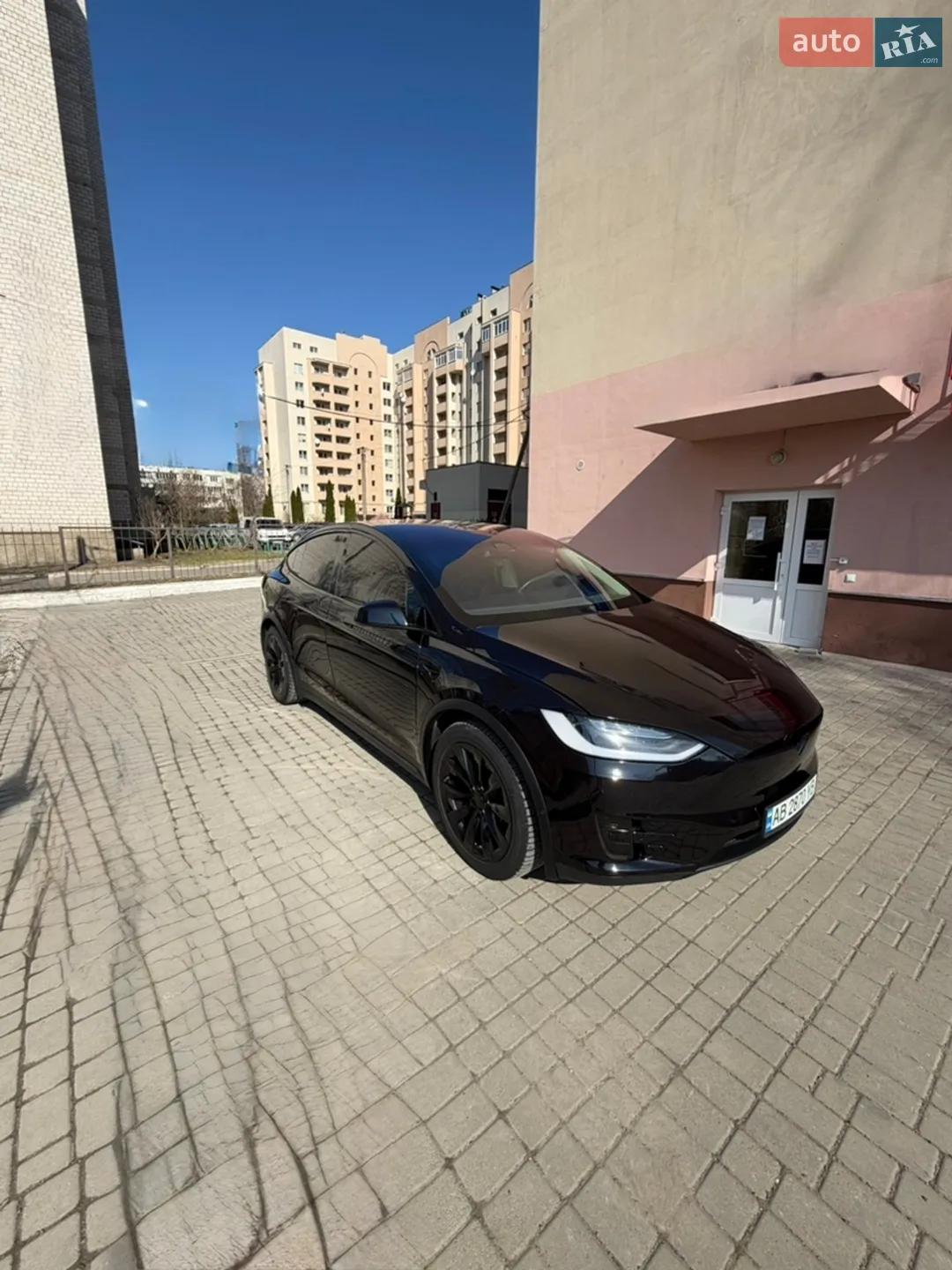2017 Tesla Model X - мініатюра 3
