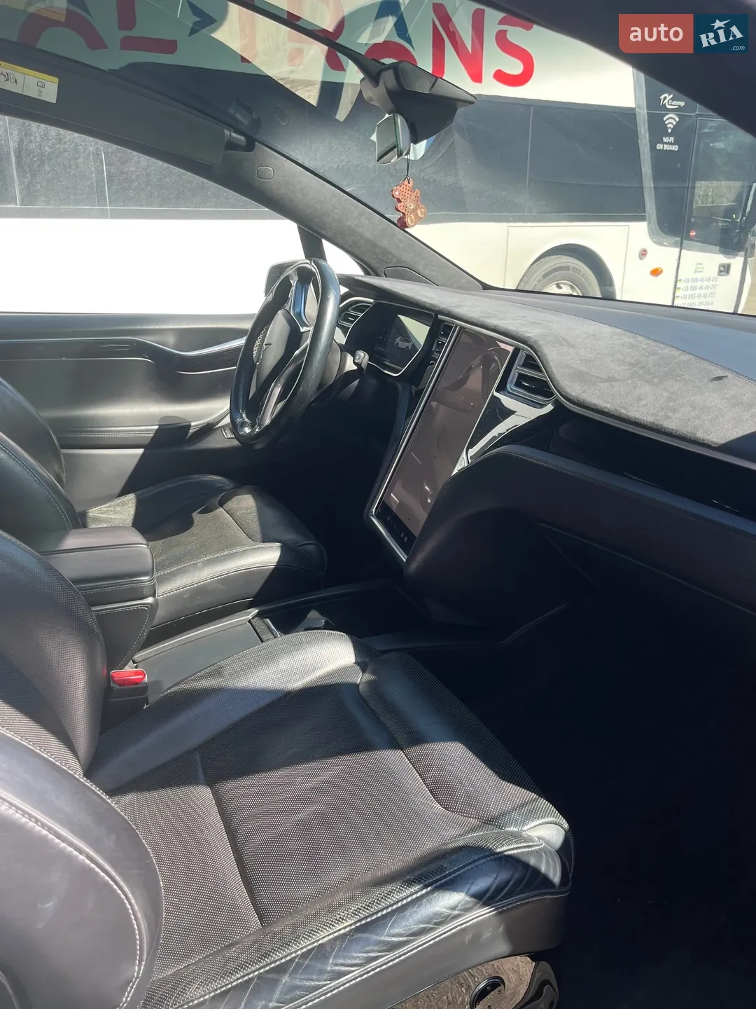 2016 Tesla Model X - мініатюра 18