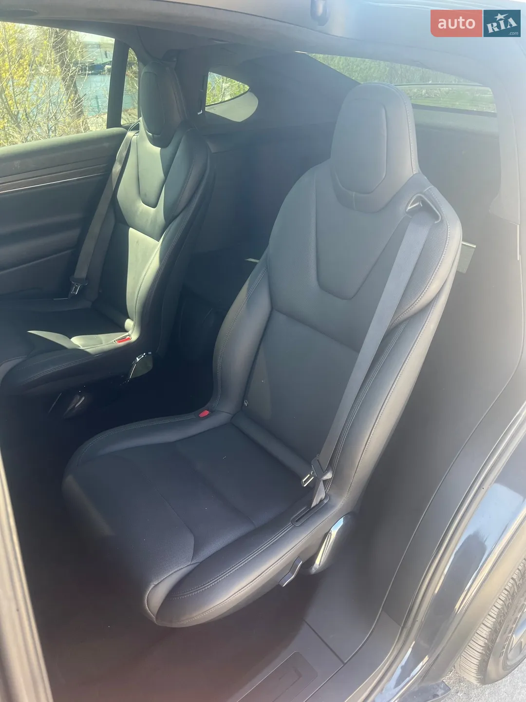 2021 Tesla Model X - мініатюра 16