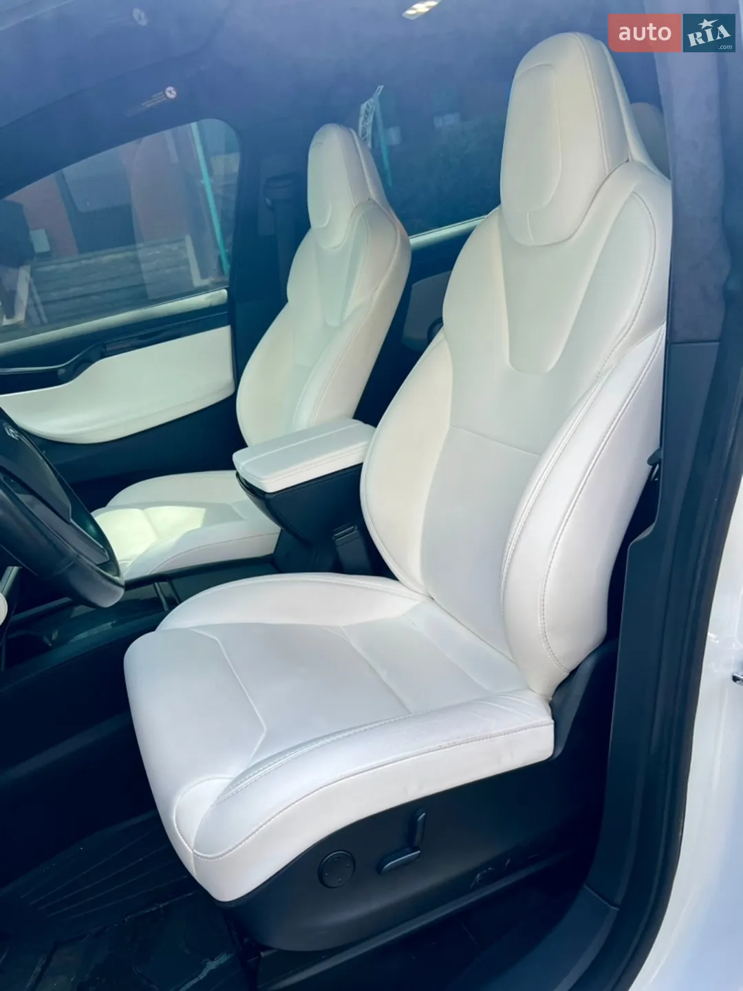 2018 Tesla Model X - мініатюра 38