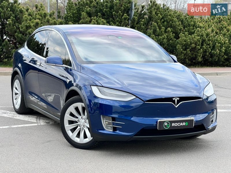 Tesla Model X 2018