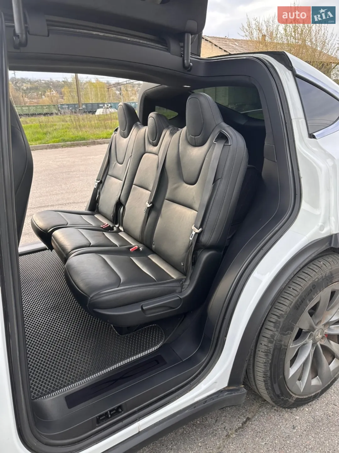 2019 Tesla Model X - мініатюра 68