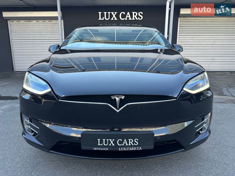 Внедорожник / Кроссовер Tesla Model X 2016 в Киеве